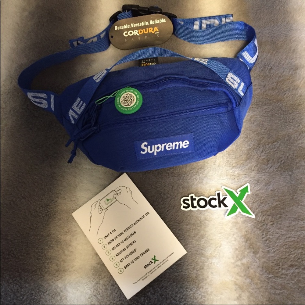 SUPREME SS18 NAVY WAIST BAG